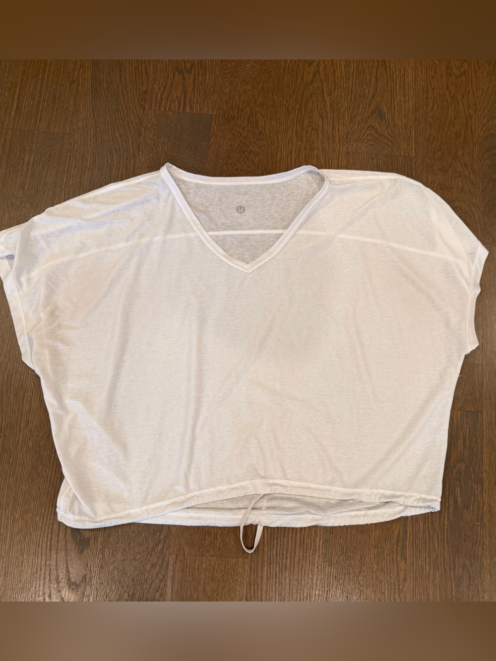 White Lululemon cropped workout shirt size S